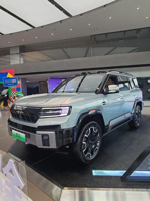 广州303比亚迪方程豹硬派越野的爆款，英菲尼迪35周年与你共成长